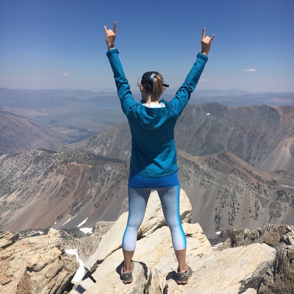 Meet your Posher, Anna - Picture 5 of 8